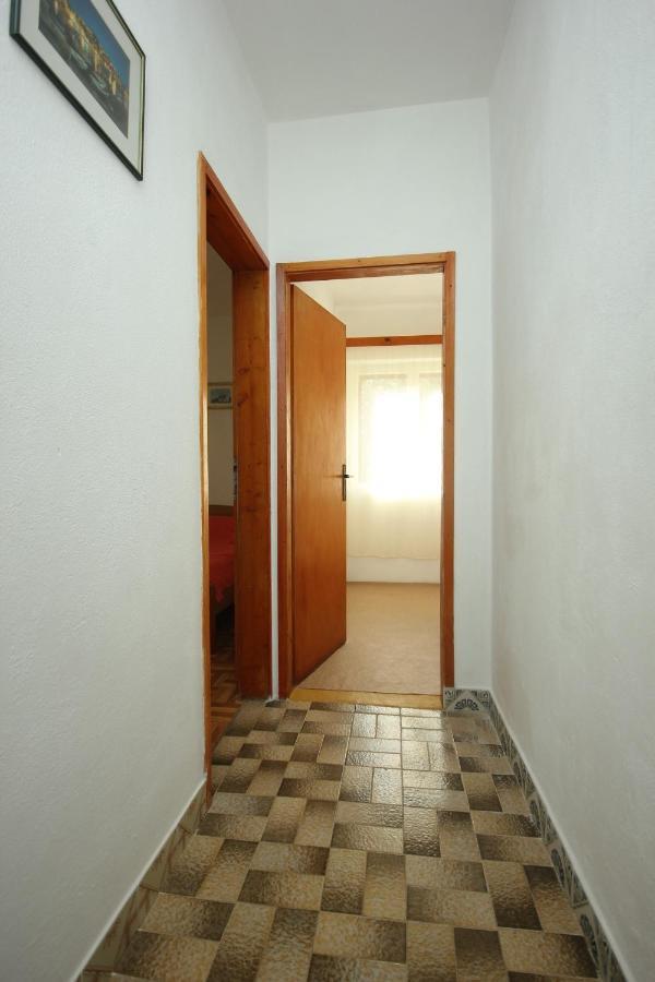Seaside Secluded Apartments Cove Torac, Hvar - 589 Gdinj Bagian luar foto